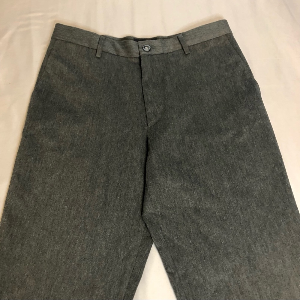 Dockers Men’s Straight Fit Gray Pants